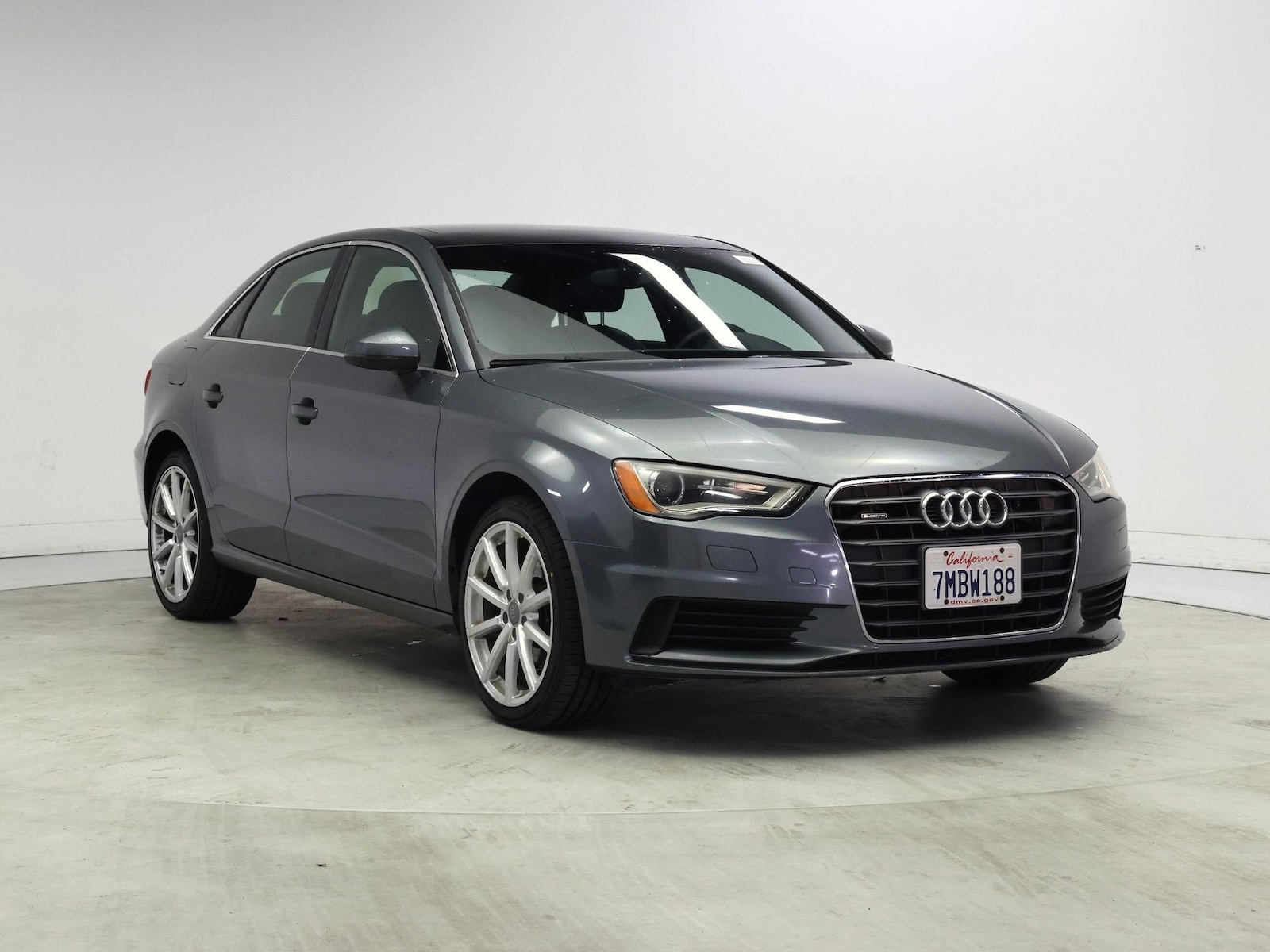 audi a3 sedan 2015 WAUEFGFF1F1122830 image